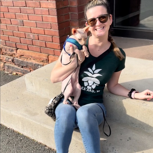 Meet your Posher, Claire - Picture 4 of 4